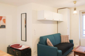 bright studio with balcony quiet location